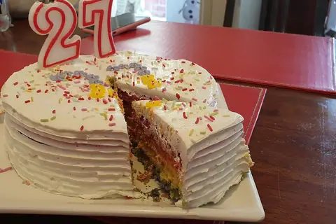 The Eggfree Cake Box photo 1